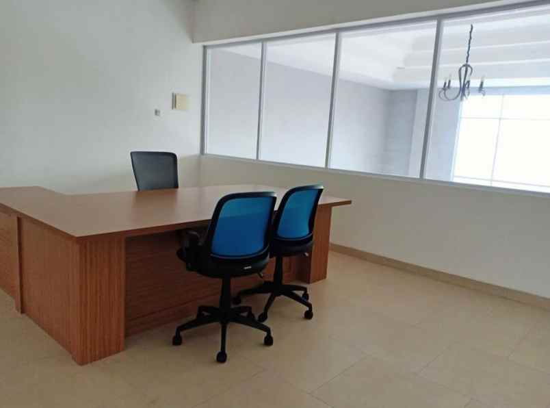 dijual cepat ruko 3 lantai bagus cocok untuk usaha