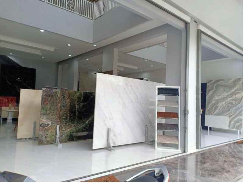 dijual cepat ruko 3 lantai bagus cocok untuk usaha