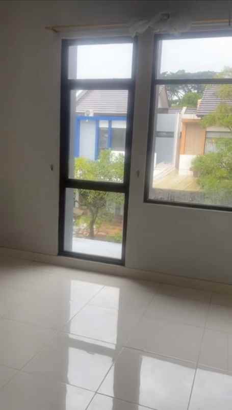 dijual cepat rumah cluster foglio foresta bsd city