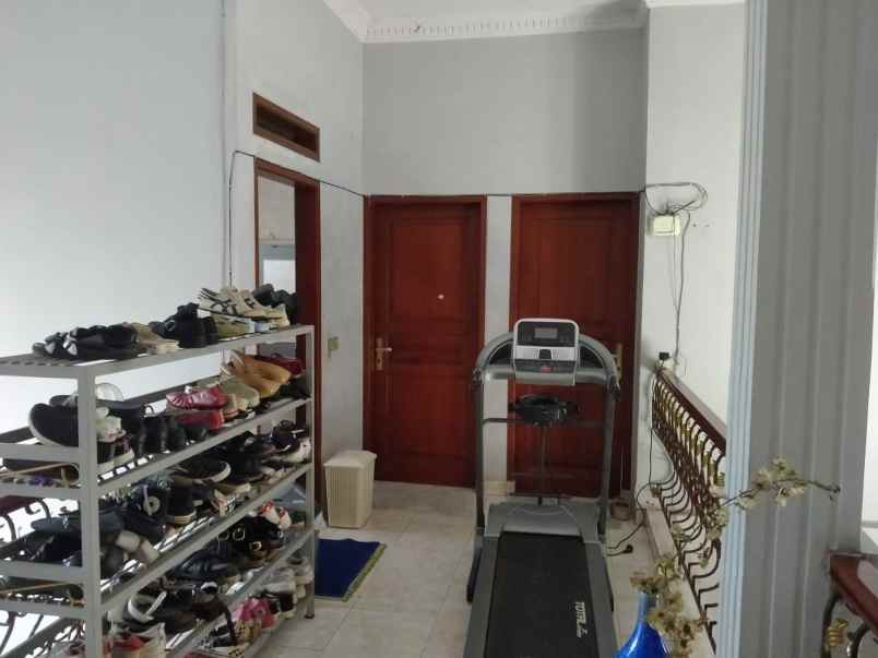 dijual cepat rumah jl abadi gegerkalong