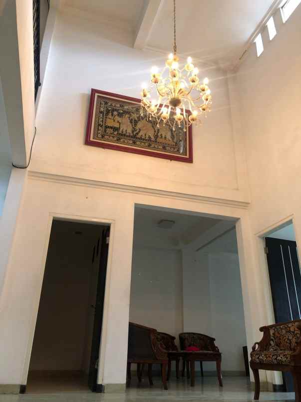 dijual cepat rumah strategis cikunir