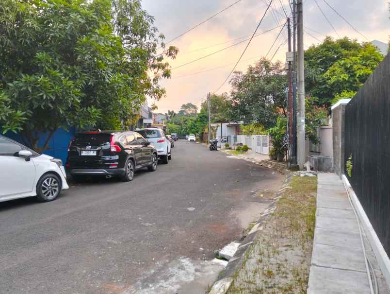 dijual cepat tanah anggrek loka graha raya