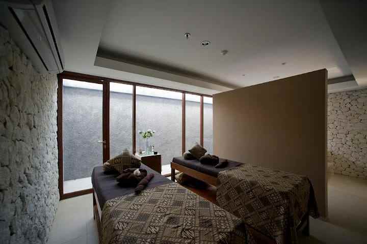 dijual hotel hotel kawasan kuta