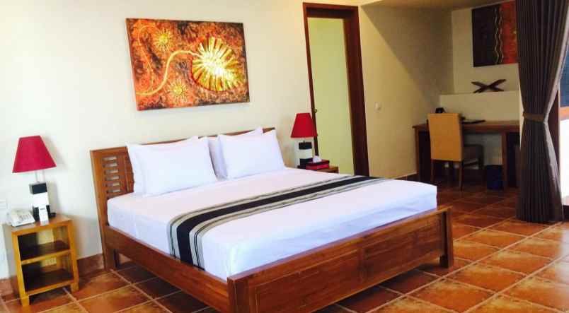 dijual hotel ji raya senggigi malaka