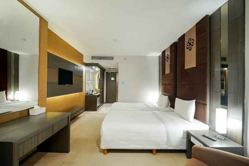 dijual hotel jual hotel mewah luas di