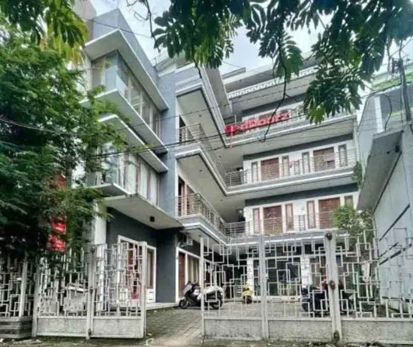dijual kost jl batua raya