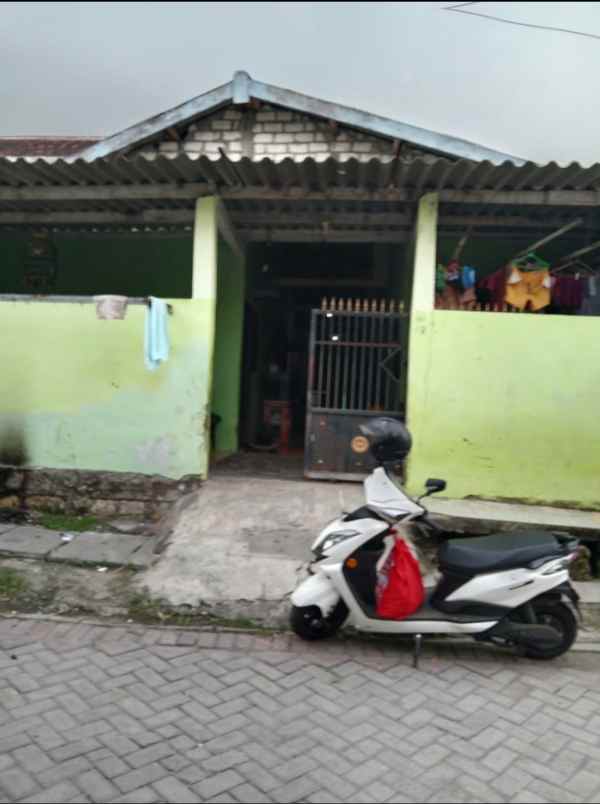 dijual kost jl kendung rejo gg 1 no 7