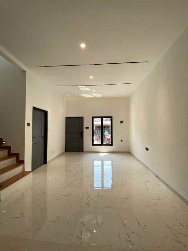 dijual kost mampang pancoran mas depok