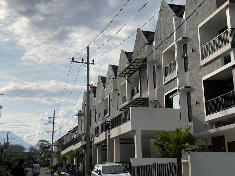 dijual kost merjosari