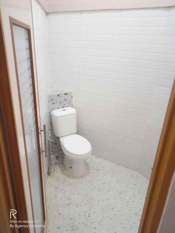 dijual murah rumah dekat jalur angkot