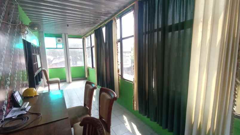 dijual ruko 2 lantai lokasi strategis kota gresik