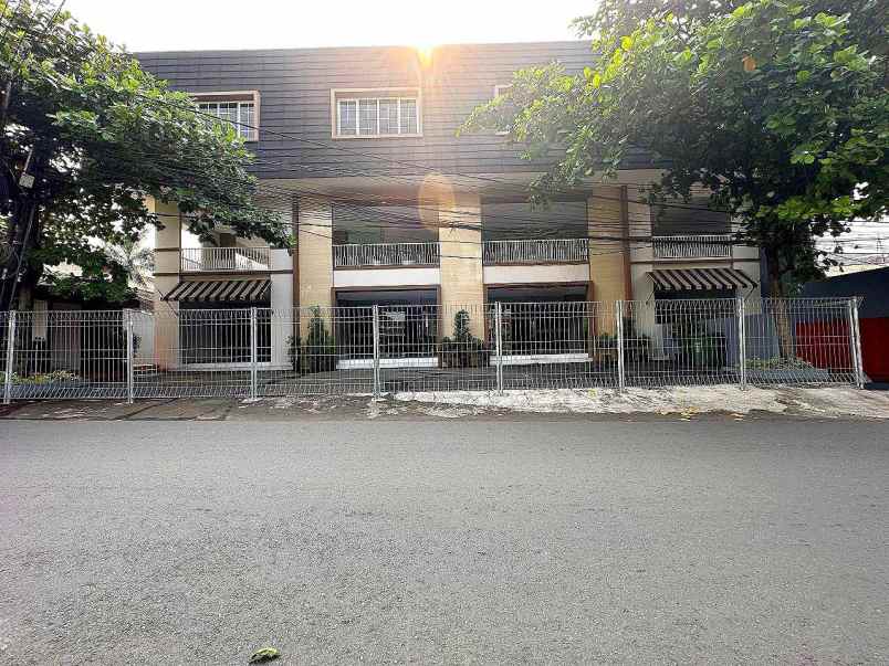 dijual ruko gudang kantor jakarta timur