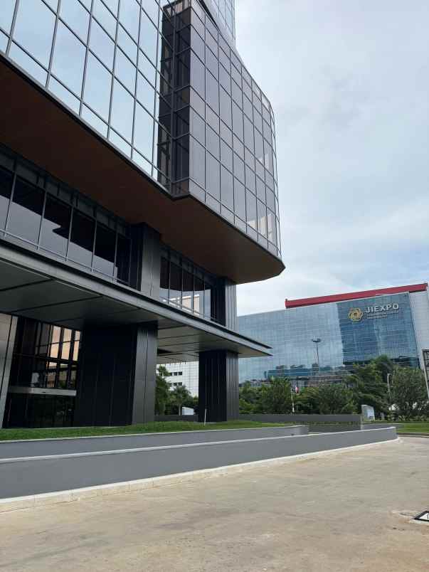 dijual ruko gudang kantor jalan benyamin sueb