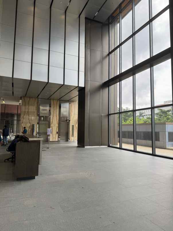 dijual ruko gudang kantor jalan benyamin sueb