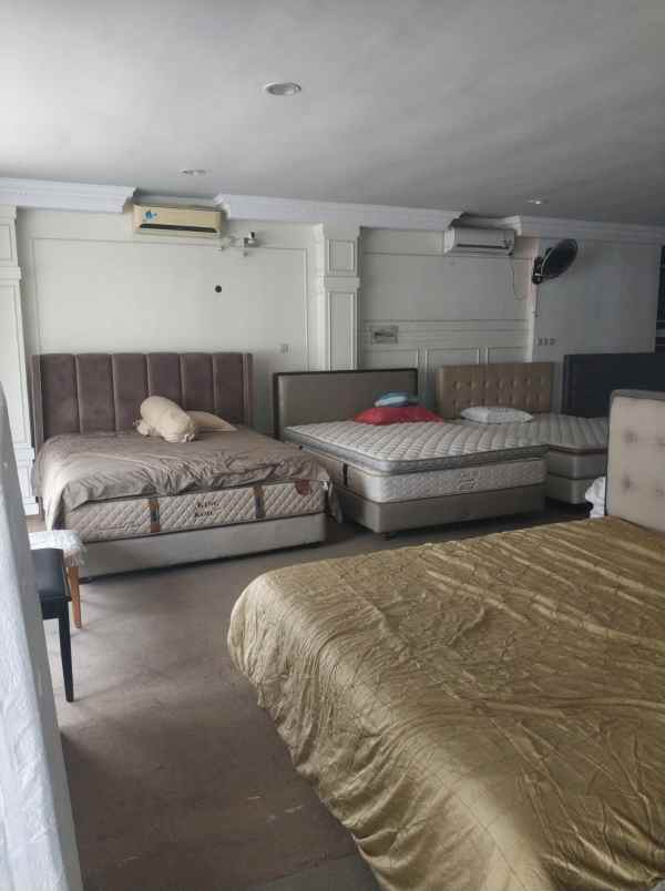 dijual ruko gudang kantor jalan mayjen sungkono