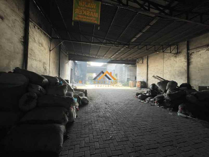 dijual ruko gudang kantor jl irian barat sampali