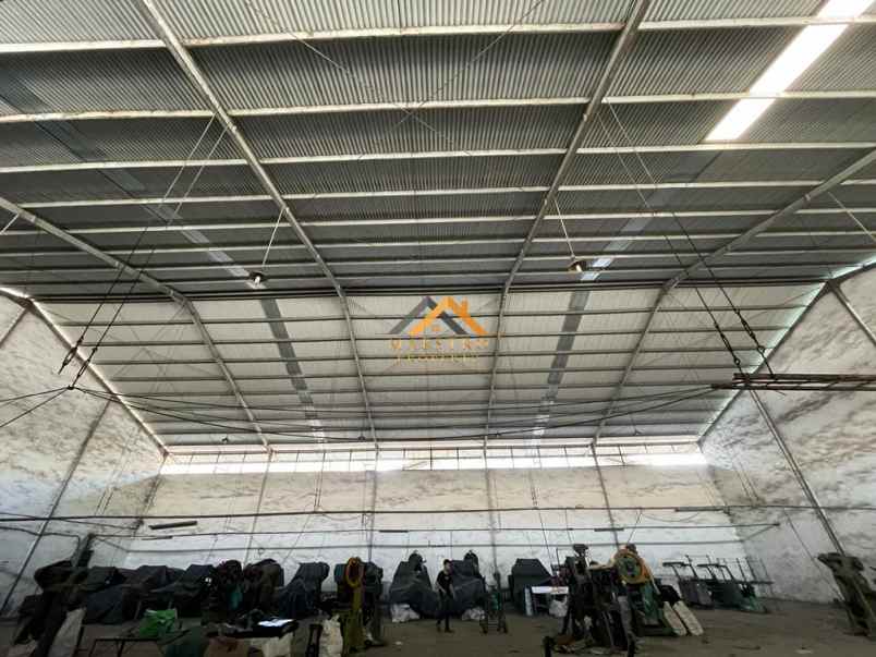 dijual ruko gudang kantor jl irian barat sampali