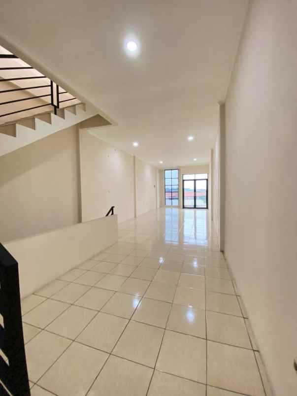 dijual ruko gudang kantor jl raya jatiasih