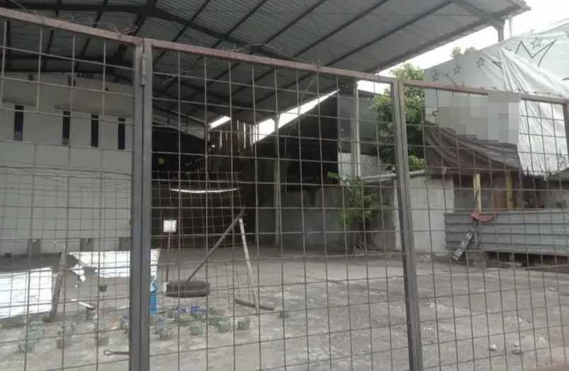 dijual ruko gudang kantor jl raya parangtritis
