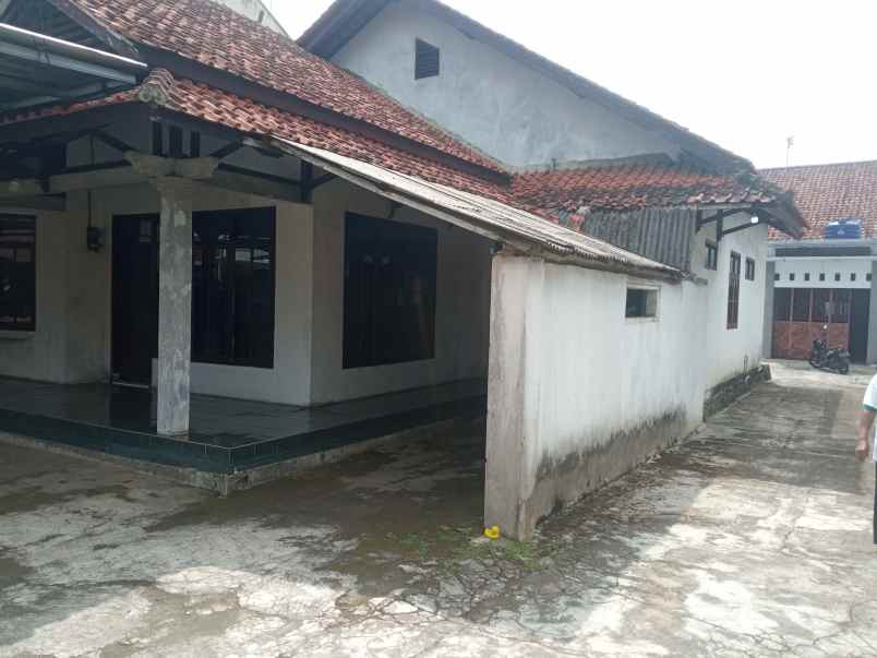 dijual ruko gudang kantor jl rta prawira adiningrat