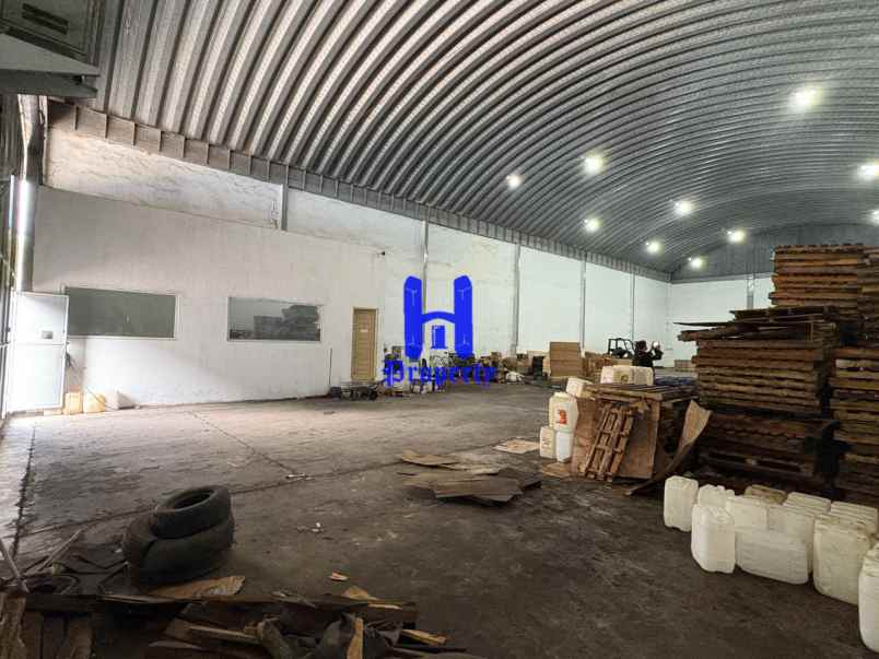 dijual ruko gudang kantor komplek gudang intan jalan