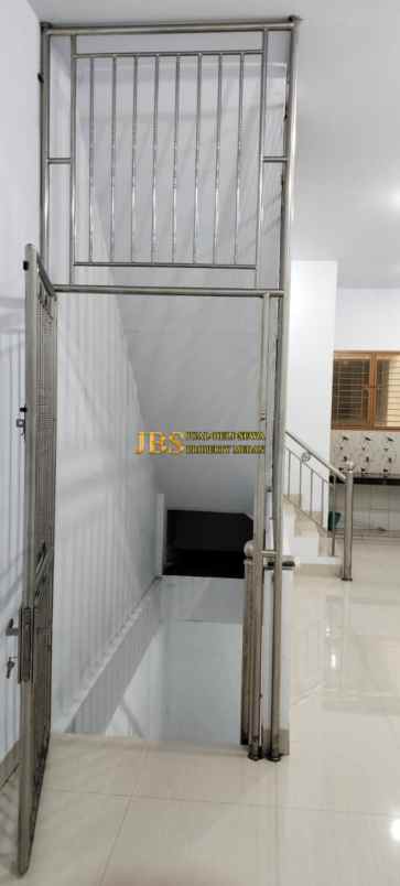 dijual ruko gudang kantor komplek mmtc jalan williem