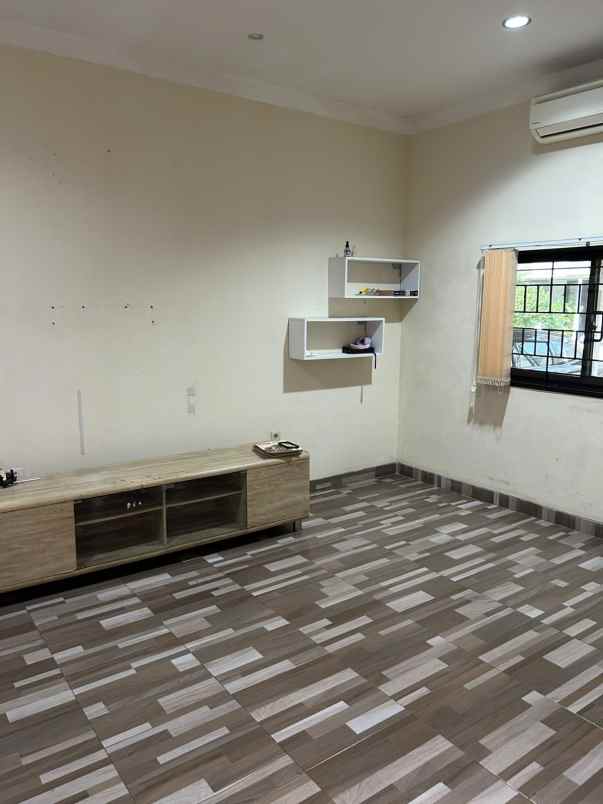 dijual ruko gudang kantor melia garden graha raya