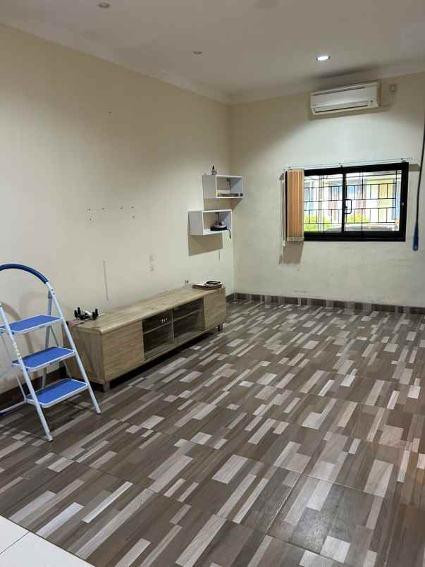 dijual ruko gudang kantor melia garden graha raya