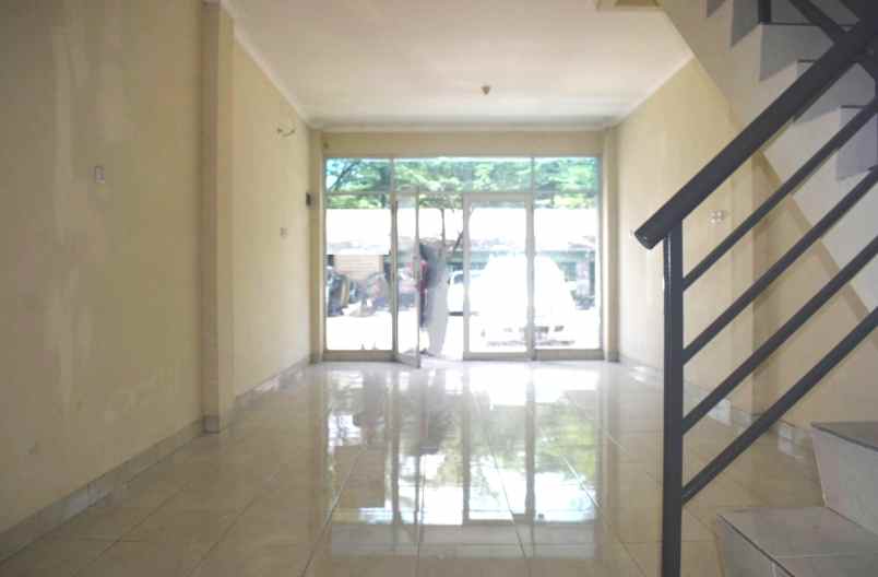 dijual ruko gudang kantor pasar modern kota harapan