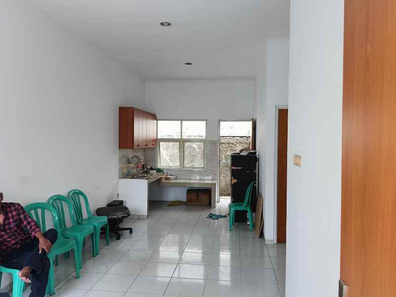 dijual rumah 1 lantai dicakung timur