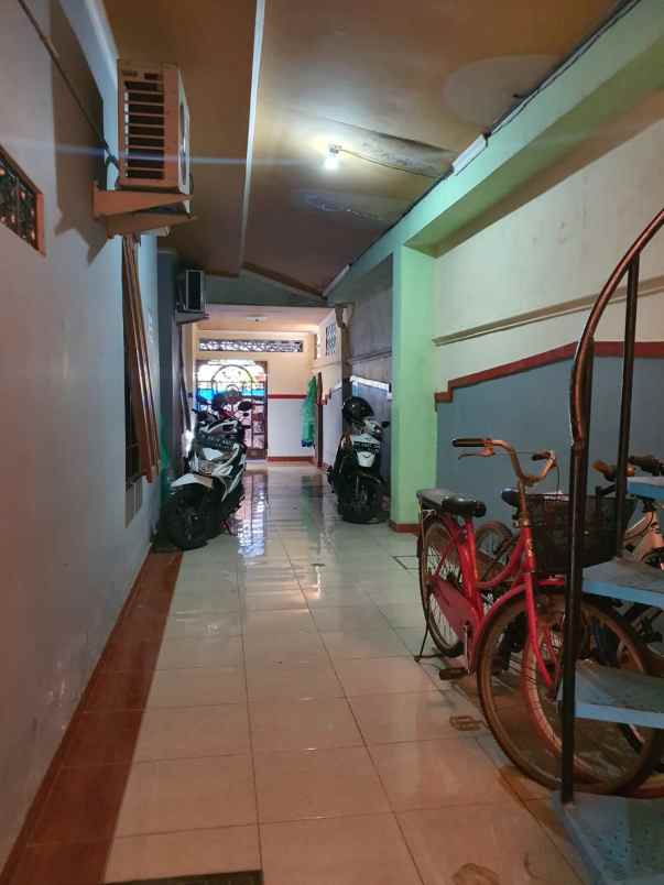 dijual rumah alun alun selatan yogyakarta