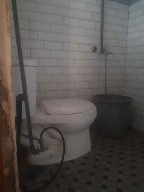 dijual rumah antapani