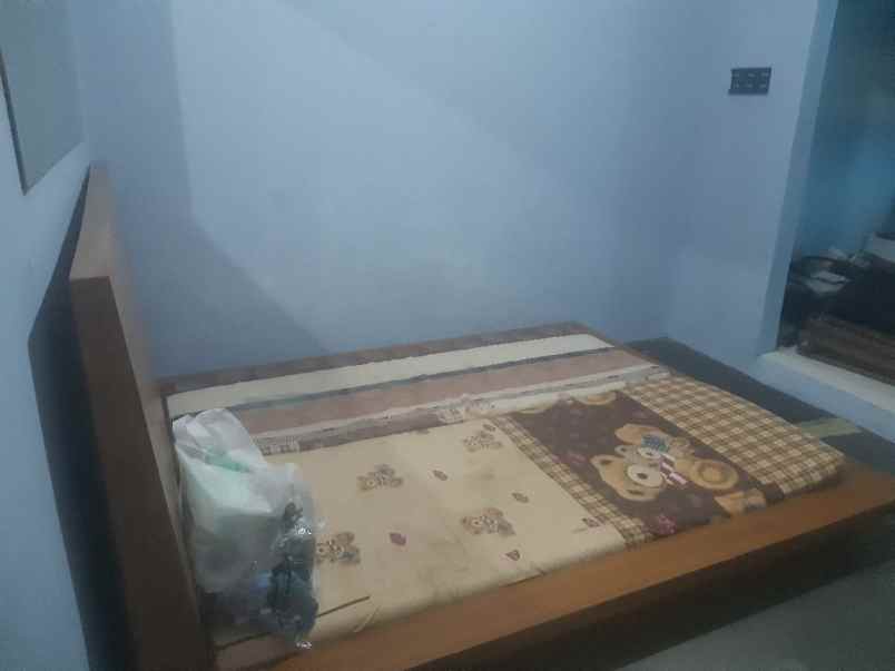 dijual rumah antapani