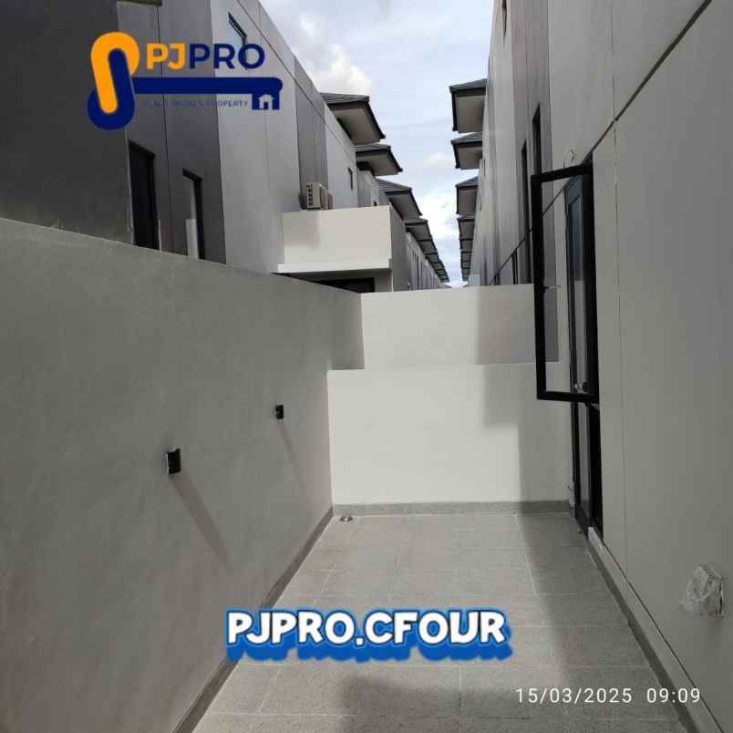 dijual rumah asya jakarta garden city