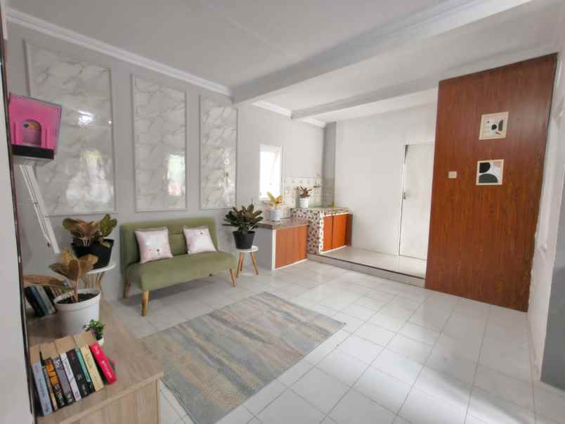 dijual rumah balong water park