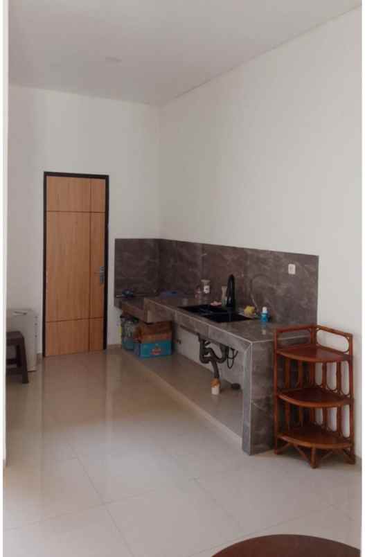 dijual rumah bangunan baru di puri cinere depok