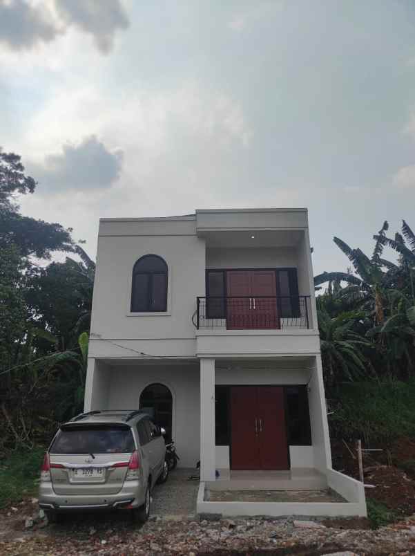 dijual rumah baru 2 lantai 600 jutaan pusat kota depok