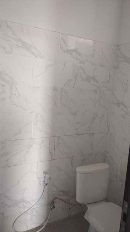 dijual rumah baru bagus dekat mall pesona scuare depok