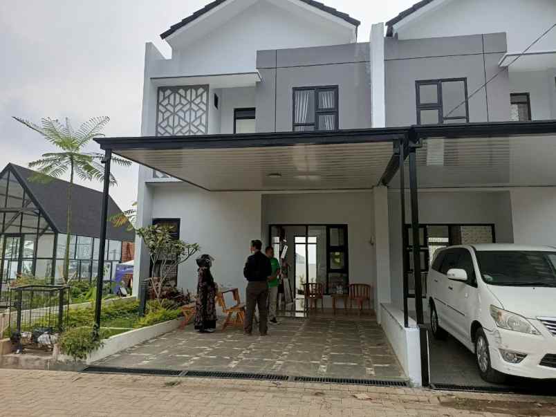 dijual rumah baru berkabut view cantik padalarang