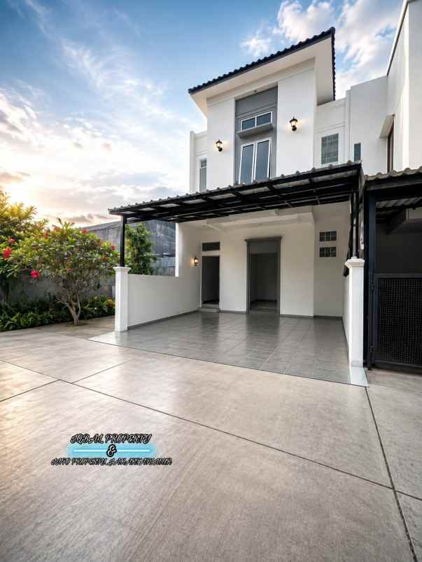 dijual rumah baru design classic modern siap huni