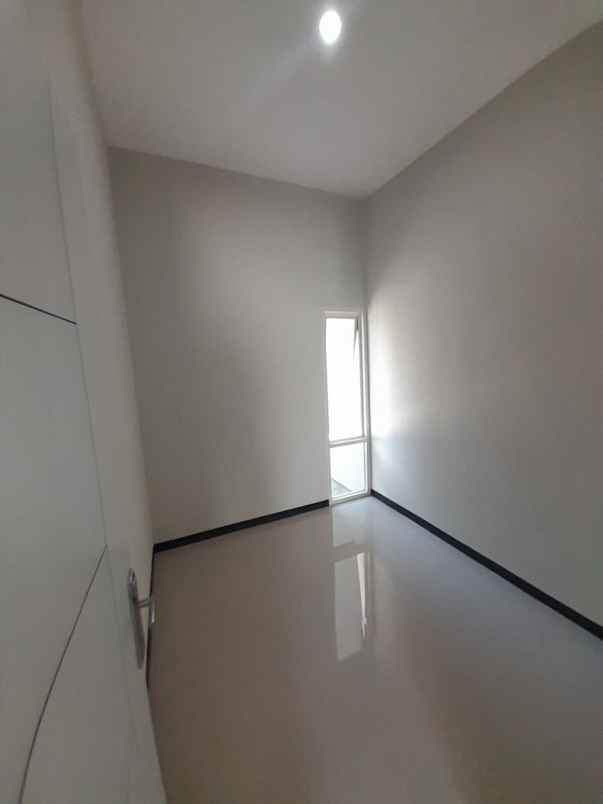 dijual rumah baru lokasi sedati sidoarjo