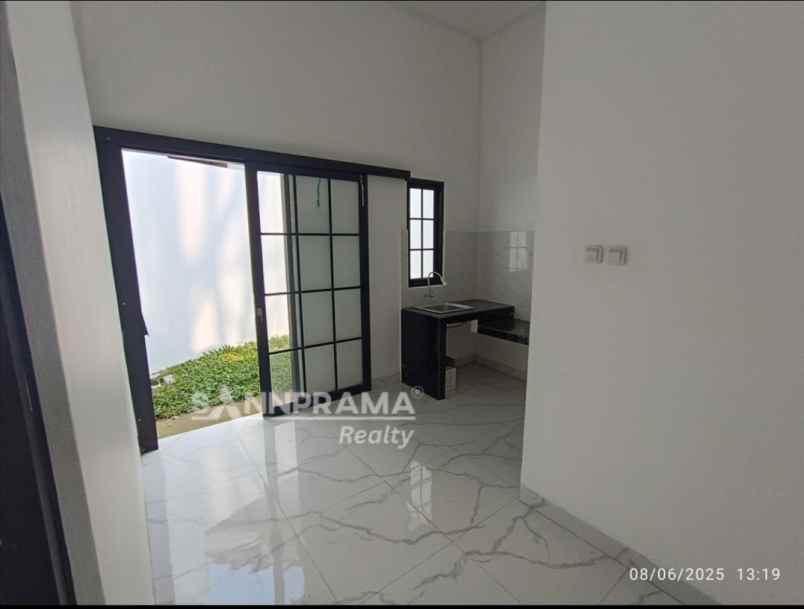 dijual rumah bedahan sawangan depok