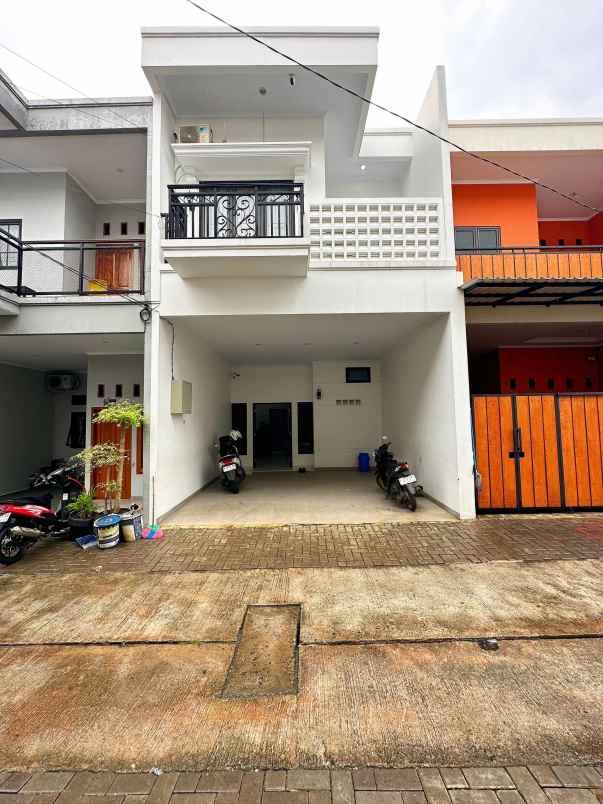 dijual rumah bintara
