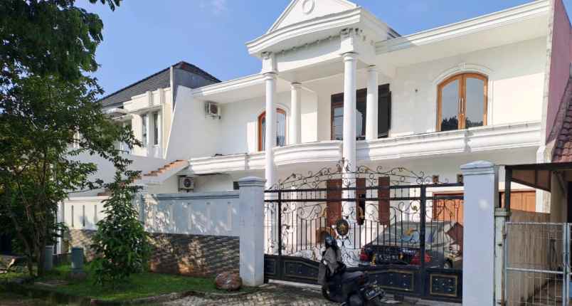 dijual rumah bsd tangerang selatan banten