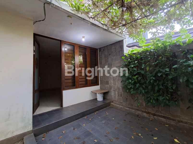 dijual rumah bumi bintaro permai