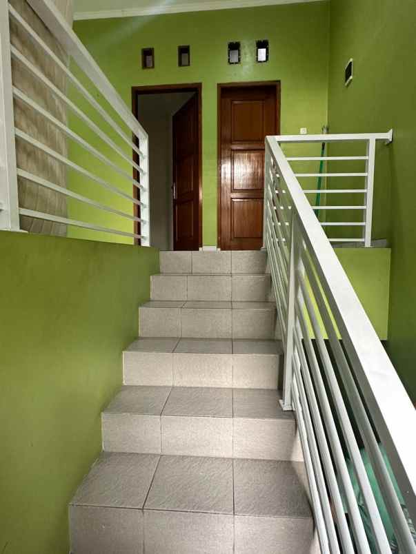 dijual rumah bungur townhouse