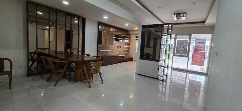 dijual rumah cantik siap huni di serenade lake bsd