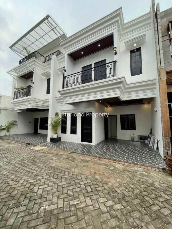 dijual rumah cendrawasih