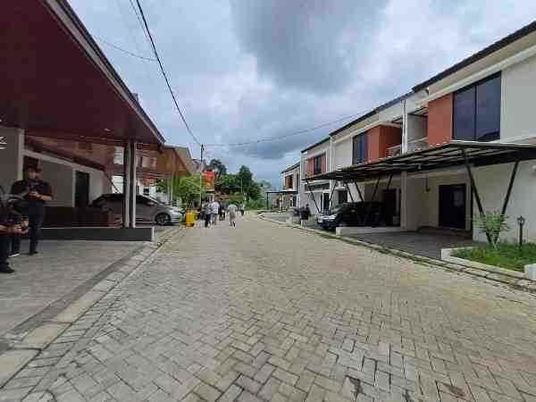 dijual rumah cibubur