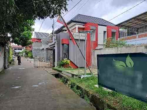 dijual rumah cibubur